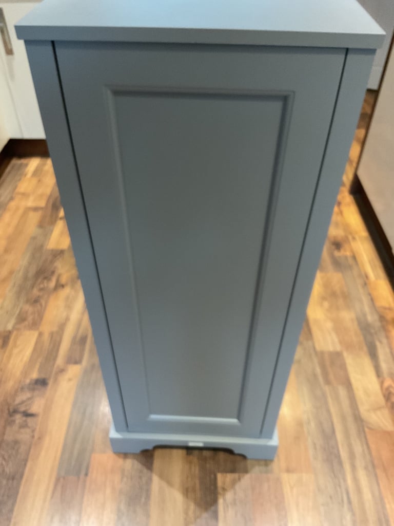 image for Bayswater Farrow and Ball plummet Grey bathroom tallboy RRP £900+ 