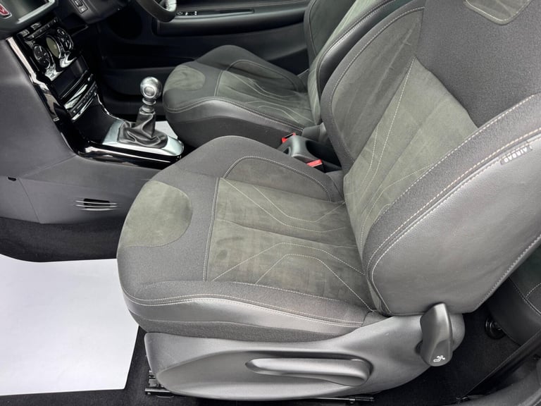2016 DS Automobiles DS 3 Cabrio 1.6 BlueHDi Prestige Cabriolet Euro 6 (s/s) 2dr CONVERTIBLE Diese...