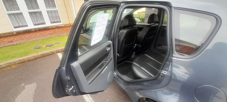 Mitsubishi, COLT, Hatchback, 2011, Manual, 1332 (cc), 5 doors