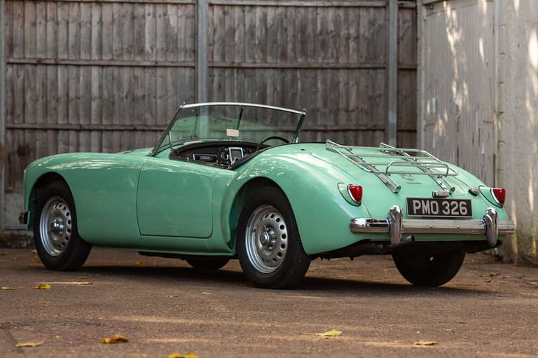 1985 MG MGA TWIN CAM ROADSTER Roadster PETROL Manual