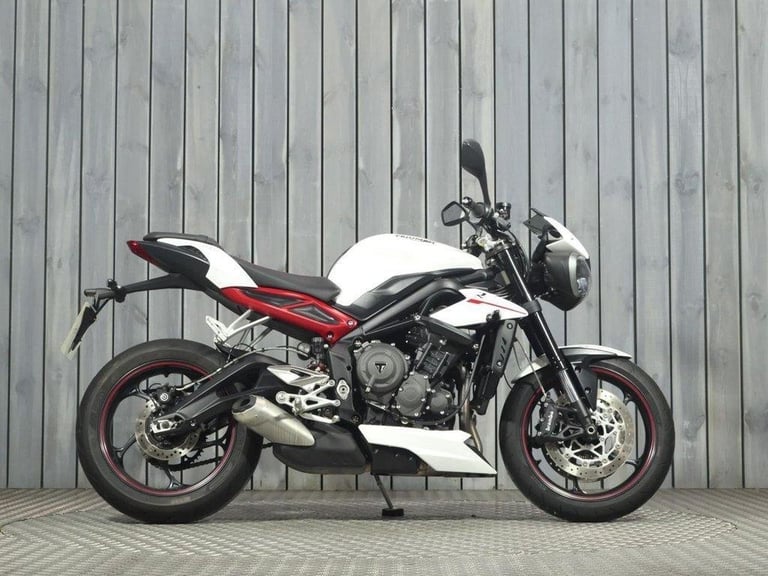 2018 18 TRIUMPH STREET TRIPLE 765 R