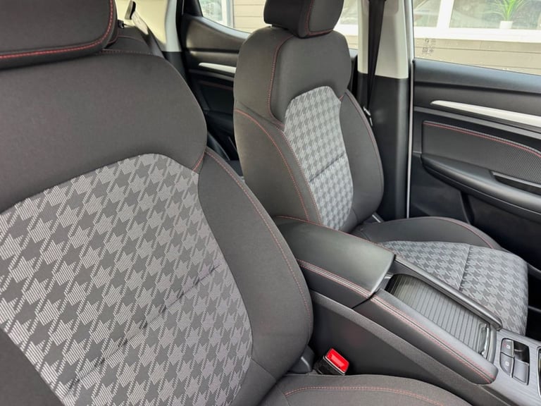 2022 72 MG MG ZS 72.6KWH SE LONG RANGE SUV 5DR ELECTRIC AUTO (156 PS)