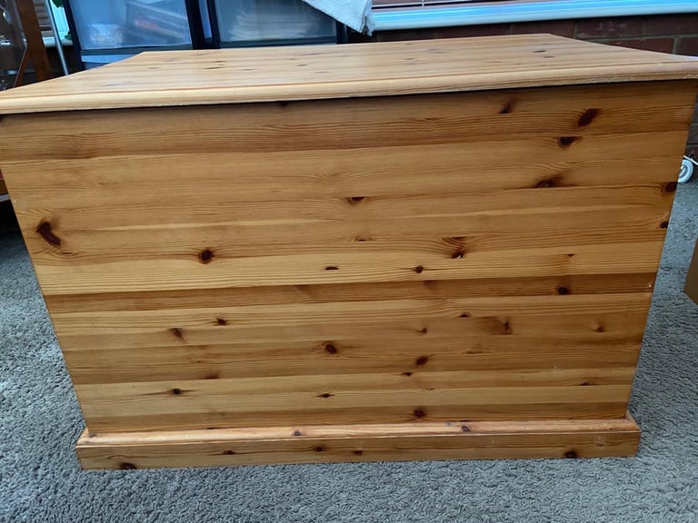 image for Pine Storage box 