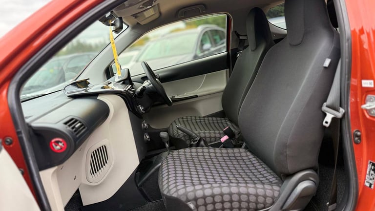 2013 Toyota iQ automatic 1.3 petrol