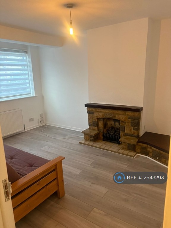 3 bedroom house in Westcombe Avenue, Croydon, CR0 (3 bed) (#2643293)