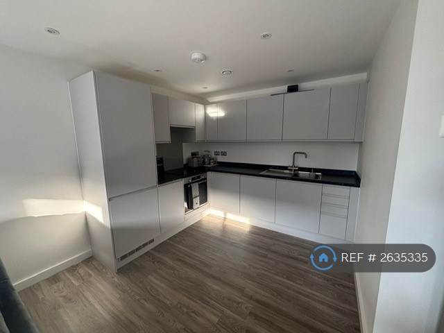 1 bedroom flat in Robinson Way, Chester, CH1 (1 bed) (#2635335)