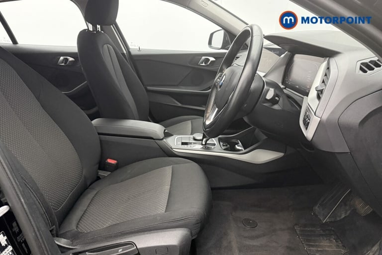2024 BMW 1 Series 118i [136] SE 5dr Step Auto [Live Cockpit Pro] Hatchback Petrol Automatic