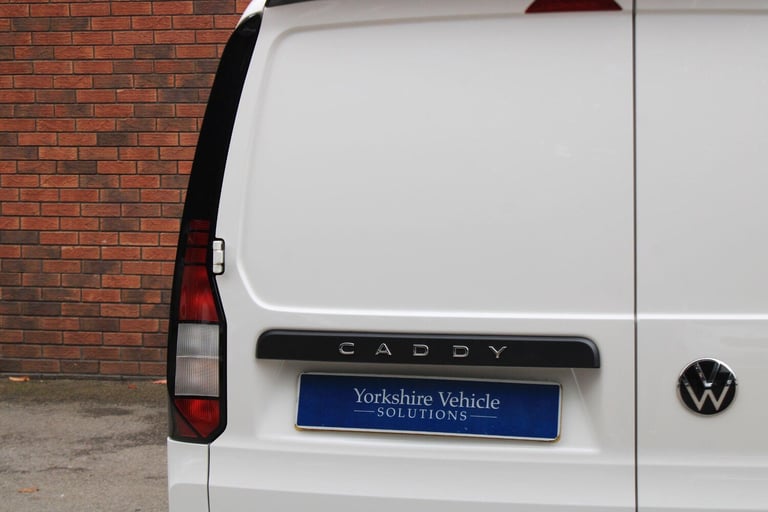 2022 Volkswagen Caddy 2.0 TDI C20 Commerce Plus SWB Euro 6 (s/s) 5dr PANEL VAN Diesel Manual