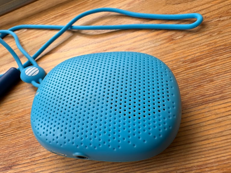 Bluetooth speaker 