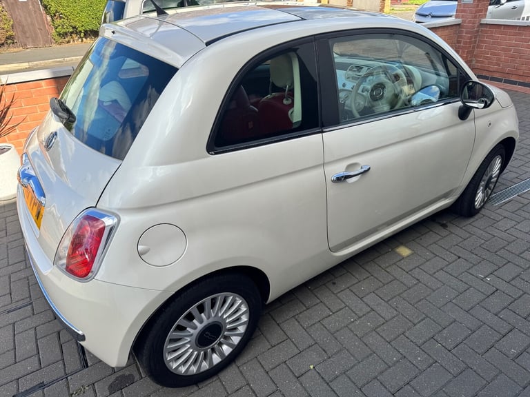 2010 Fiat 500 1.2 Lounge 3dr Dualogic [Start Stop] HATCHBACK Petrol Automatic