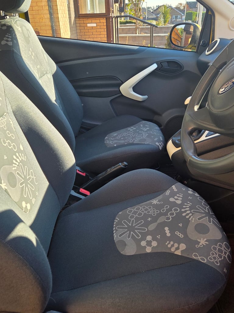 Ford, KA, Hatchback, 2014, Manual, 1242 (cc), 3 doors