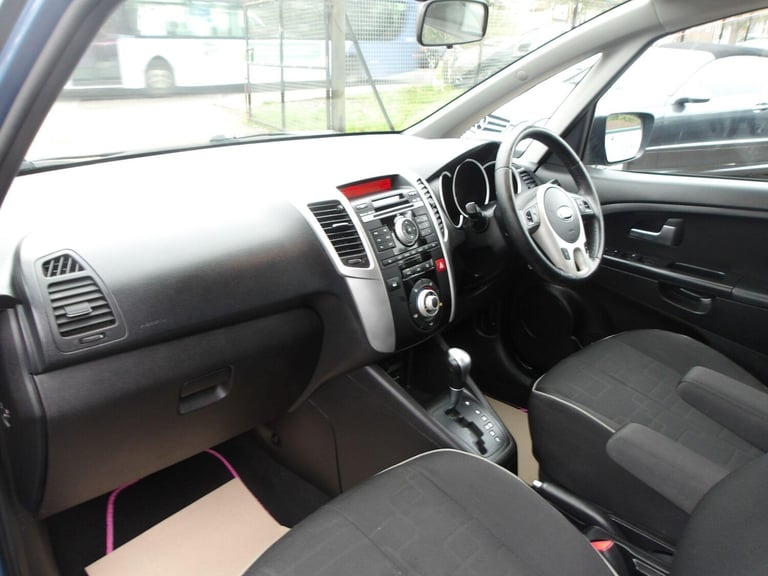 2013 Kia Venga 1.6 2 Auto Euro 5 5dr HATCHBACK Petrol Automatic