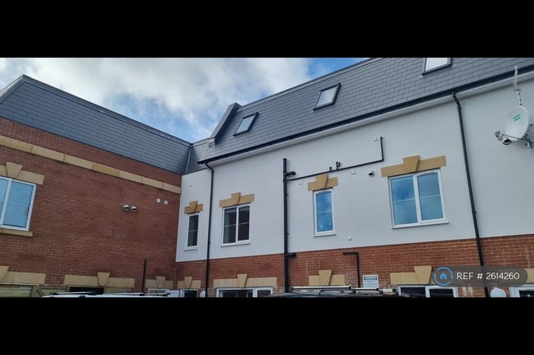 1 bedroom flat in Cardigan Road, Bournemouth, BH9 (1 bed) (#2614260)