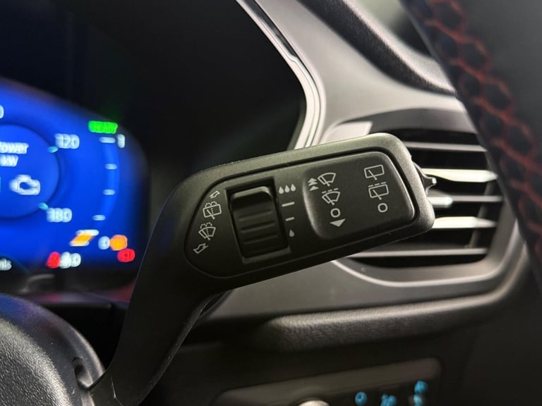 2023 Ford Kuga 2.5 Duratec 14.4kWh ST-Line X Edition CVT Euro 6 (s/s) 5dr HATCHBACK Petrol/Electr...