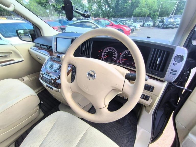 2008 Nissan Elgrand 2.5 Petrol 8 Seats Automatic Camper Van Roof LED TV ULEZ Free MPV Petrol Auto...