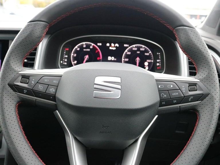 2025 SEAT Ateca 1.5 TSI EVO FR Black Edition 5dr DSG HATCHBACK PETROL Automatic