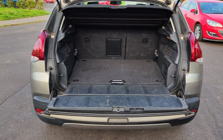 Peugeot, 3008, Hatchback, 2014, Semi-Auto, 1560 (cc), 5 doors