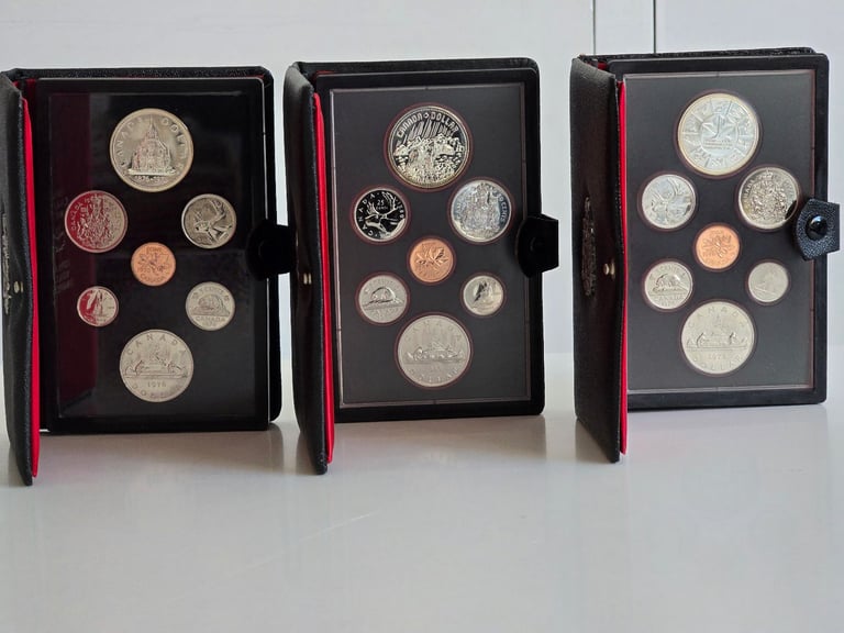 image for 1976,78,80 Vintage Canada Proof Coin Set w/ $1 50% Silver Coin