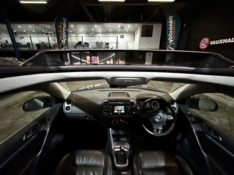 2014 Volkswagen Tiguan 2.0 TDI BlueMotion Tech Match 4WD Euro 5 (s/s) 5dr ESTATE Diesel Manual