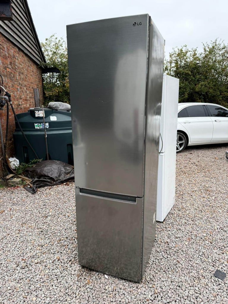 image for Fridge freezer for sale 