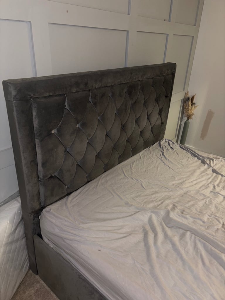 Grey king size bedframe with ottoman storage 