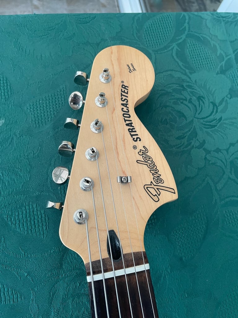 Trades Fender 2023 Limited edition Tom Delong signature stratocaster strat blink 182 electric guitar