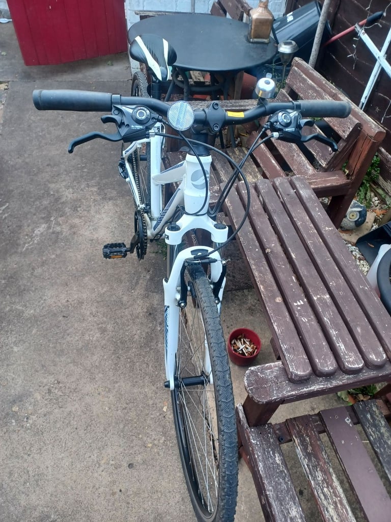 Giant roam 3 ladies bike S frame 