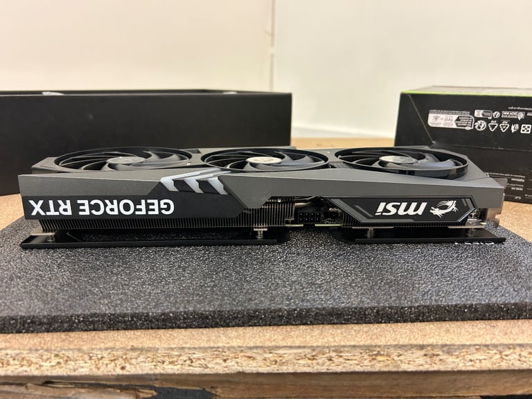 GeForce RTX 4060Ti Triple Fan