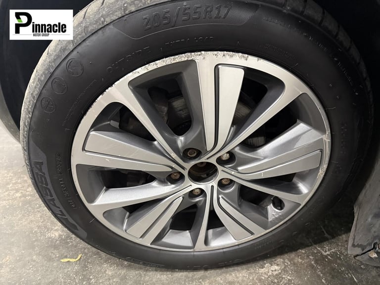 2015 Citroen C4 Grand Picasso 1.6 e-HDi Exclusive MPV 5dr Diesel Manual Euro 5 (s/s) (115 ps) MPV...