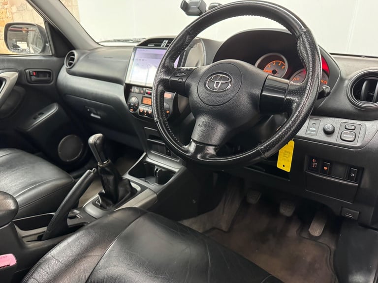 2004 Toyota RAV4 2.0 D-4D XT4 4WD 5dr SUV Diesel Manual
