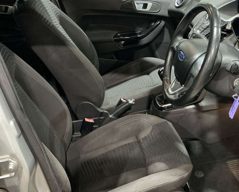 2015 Ford Fiesta 1.0 Fiesta Zetec 5dr Hatchback Petrol Manual