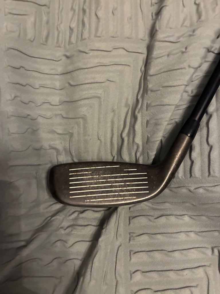 Ping i25 17degree hybrid. Stiff shaft. 