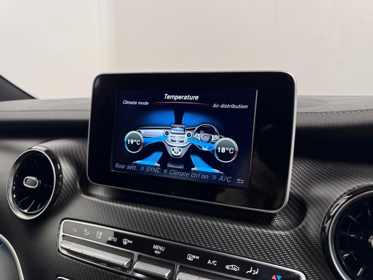 2019 Mercedes-Benz V-Class 2.0 V300d AMG Line MPV 5dr Diesel G-Tronic+ Euro 6 (s/s) 7 Seat (239 p...