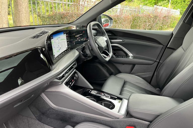 2025 Audi Q5 2.0 TDI Quattro S Line 5dr S Tronic ESTATE DIESEL Automatic