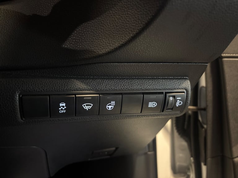 2023 Suzuki Swace 1.8h Motion Estate 5dr Petrol Hybrid CVT Euro 6 (s/s) (140 ps)