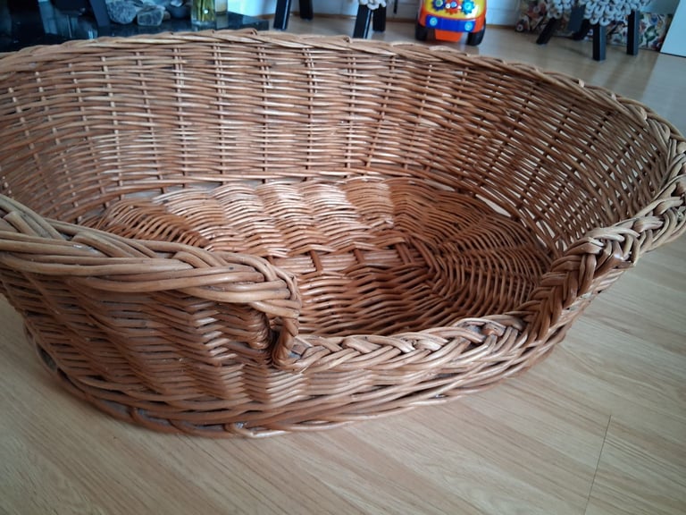 image for Large 78cm Wicker Dog Basket