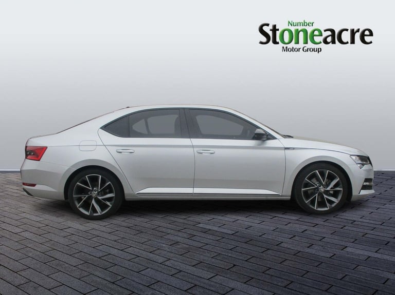 2024 Skoda Superb 2.0 TDI SportLine Plus Hatchback 5dr Diesel DSG Euro 6 (s/s) (150 ps) HATCHBACK...