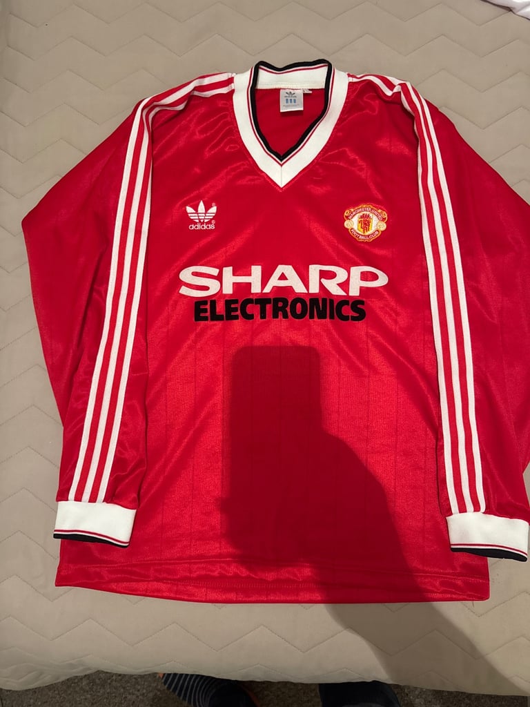image for Manchester United retro 83 M long sleeve shirt