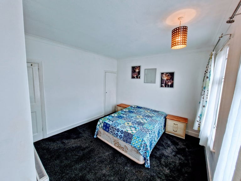 Double room available for rent in Luton 