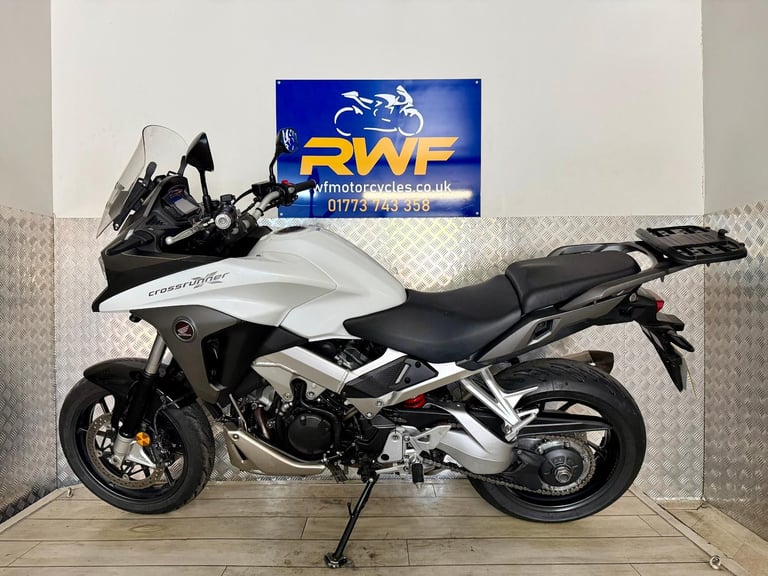 HONDA VFR 800X CROSSRUNNER, 2016, 66 REG, 15,763 MILES, SH, EXCELLENT COND 