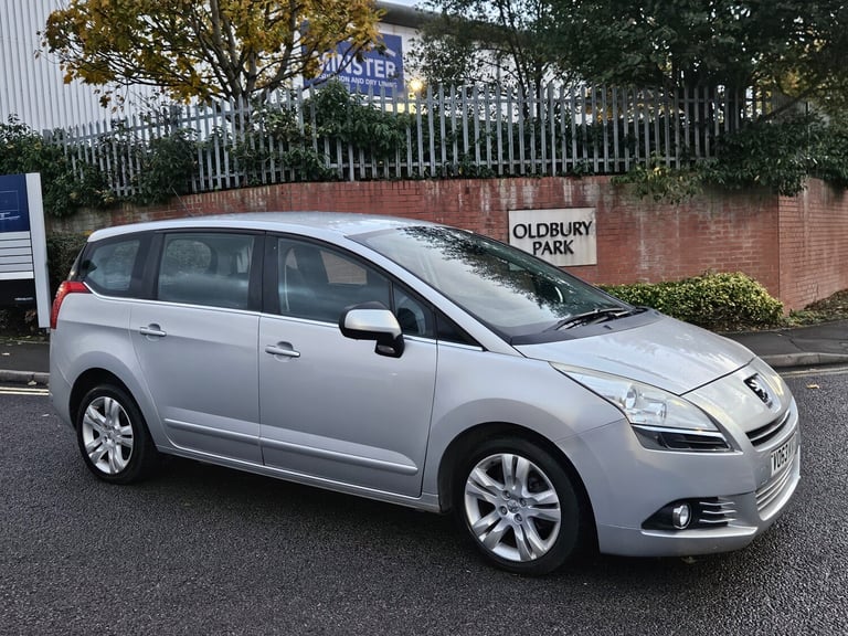 2013 Peugeot 5008 1.6 HDi 115 Active 5dr MPV Diesel Manual