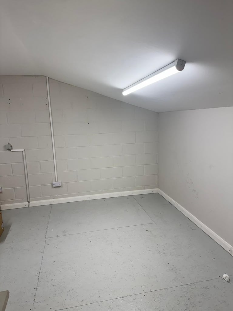 PRE-LETTING OPPORTUNITY! Brand New Office Space/ Beauty Room Near Brentwood Station - From £500pcm! 