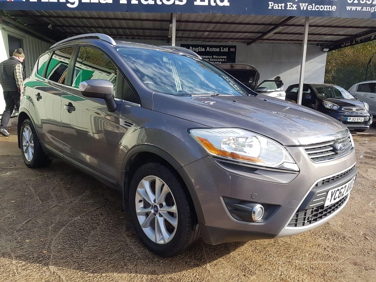 2012 Ford Kuga 2.0 TDCi Zetec 2WD Euro 5 5dr ESTATE Diesel Manual