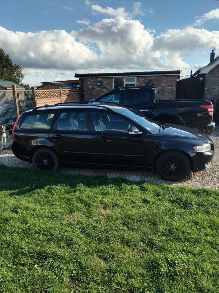 image for Spares or repairs, volvo v50, please read