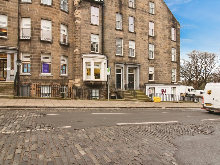 1 bedroom house in FREDERICK STREET, Edinburgh, EH2 1LN