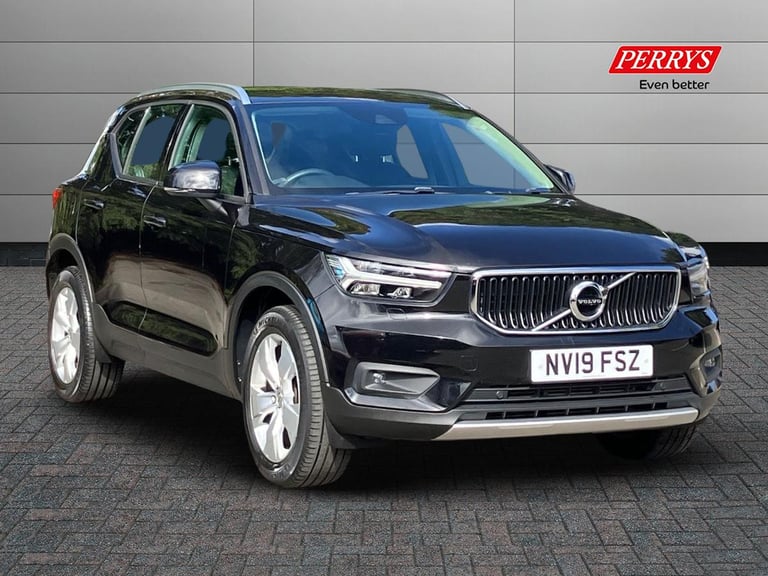 image for 2019 Volvo XC40 1.5 T3 Momentum Pro 5dr Estate PETROL Manual
