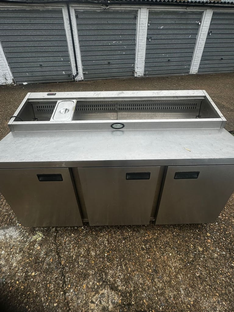 Foster 3 Door Prep Counter Fridge – Commercial Stainless Steel