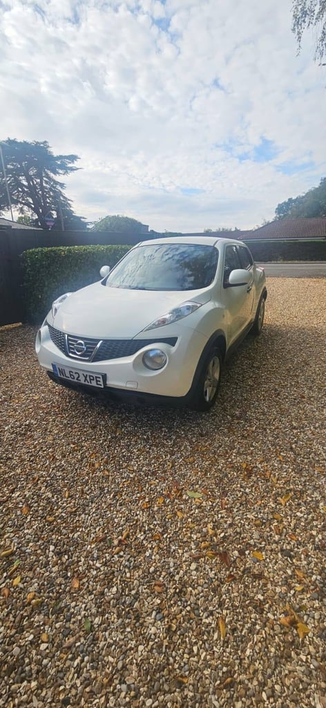 image for Nissan, JUKE, Hatchback, 2012, Manual, 1598 (cc), 5 doors