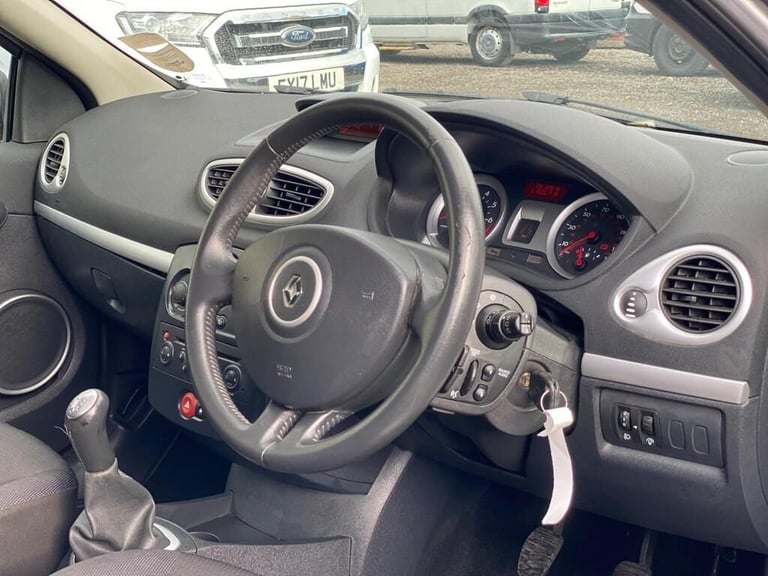 2008 Renault Clio 1.2 TCe 16v Dynamique Hatchback 5dr Petrol Manual (139 g/km, 100 bhp) Hatchback...
