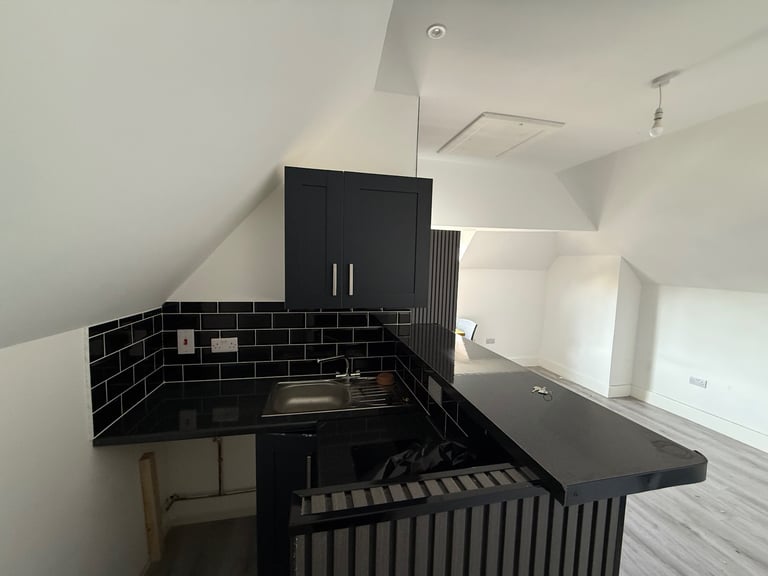 Studio flats available 